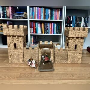Medieval Castle Playset with Knights Schleich 40191